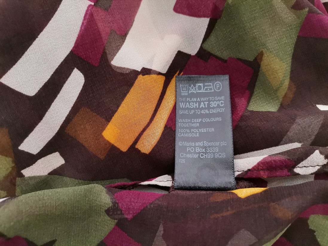 IMG_20210616_135225.jpg Marks&spencer Rozmiar 16 (44) Kolor Purpurowy Okrągły dekolt Bluzka Krótki rękaw