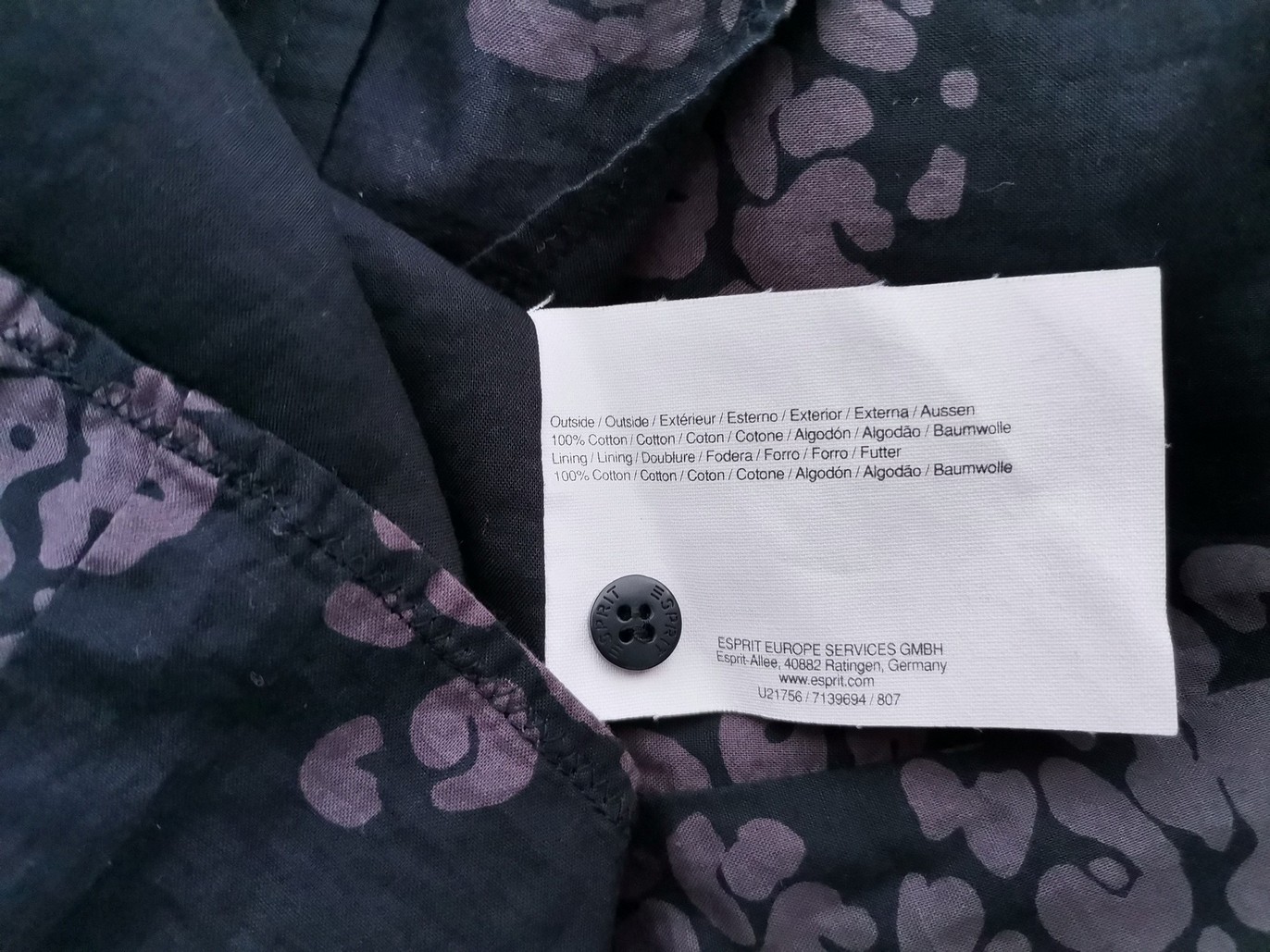 Esprit Rozmiar 38 Kolor Czarny W serek Sukienka A-Line Bezrękawnik Midi Materiał Bawełna 100% Esprit Rozmiar 38 Kolor Czarny W serek Sukienka A-Line Bezrękawnik Midi Materiał Bawełna 100%