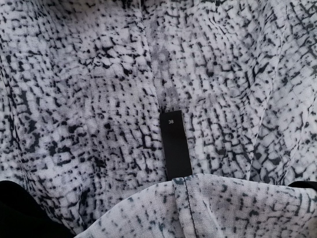 Y.A.S Rozmiar 38 Kolor Czarny Split Crew Neck Bluzka Krótki rękaw