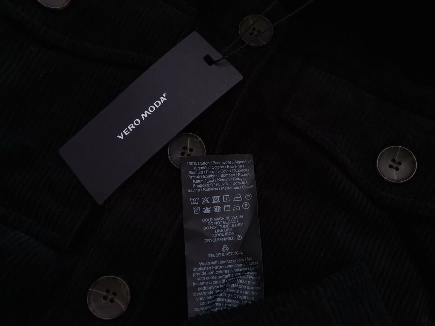 Vero moda Rozmiar M Kolor Czarny Kołnierz Tunika Zapinana Bluzka Długi rękaw Materiał Bawełna 100%