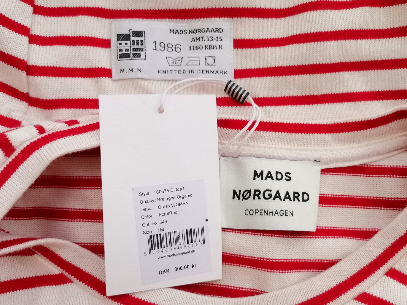 Mads Norgaard Copenhagen Rozmiar M Kolor Kremowy Pasy Okrągły dekolt Sukienka Prostokątna Długi rękaw Do Kolan Materiał Organiczna Bawełna 100% Mads Norgaard Copenhagen Rozmiar M Kolor Kremowy Pasy Okrągły dekolt Sukienka Prostokątna Długi rękaw Do Kolan Materiał Organiczna Bawełna 100%