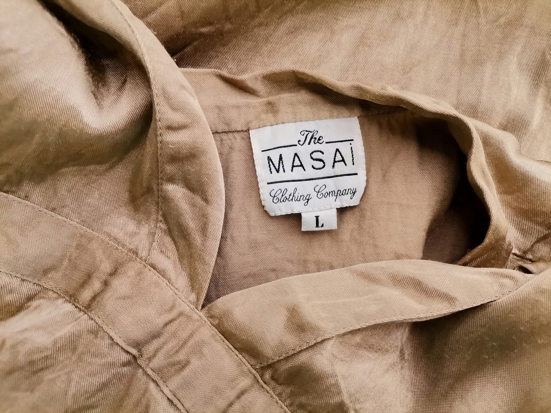 The Masai Rozmiar L Kolor Beżowy W serek Sukienka Sheath Krótki rękaw Do Kolan Materiał Wiskoza The Masai Rozmiar L Kolor Beżowy W serek Sukienka Sheath Krótki rękaw Do Kolan Materiał Wiskoza
