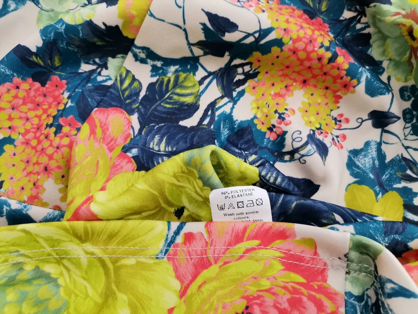 River island Rozmiar 14 (42) Kolor Limonkowa Zieleń W serek Sukienka A-Line Bezrękawnik Do Kolan River island Rozmiar 14 (42) Kolor Limonkowa Zieleń W serek Sukienka A-Line Bezrękawnik Do Kolan