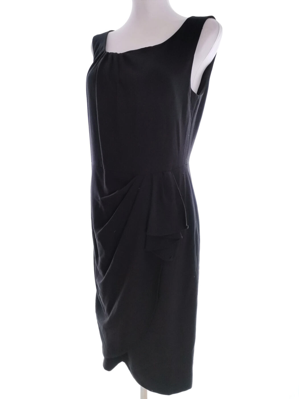 Linea Rozmiar 12 (40) Kolor Czarny Okrągły dekolt Sukienka Sheath Bezrękawnik Midi Linea Rozmiar 12 (40) Kolor Czarny Okrągły dekolt Sukienka Sheath Bezrękawnik Midi