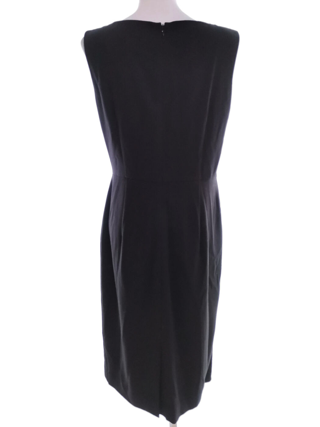 Linea Rozmiar 12 (40) Kolor Czarny Okrągły dekolt Sukienka Sheath Bezrękawnik Midi Linea Rozmiar 12 (40) Kolor Czarny Okrągły dekolt Sukienka Sheath Bezrękawnik Midi