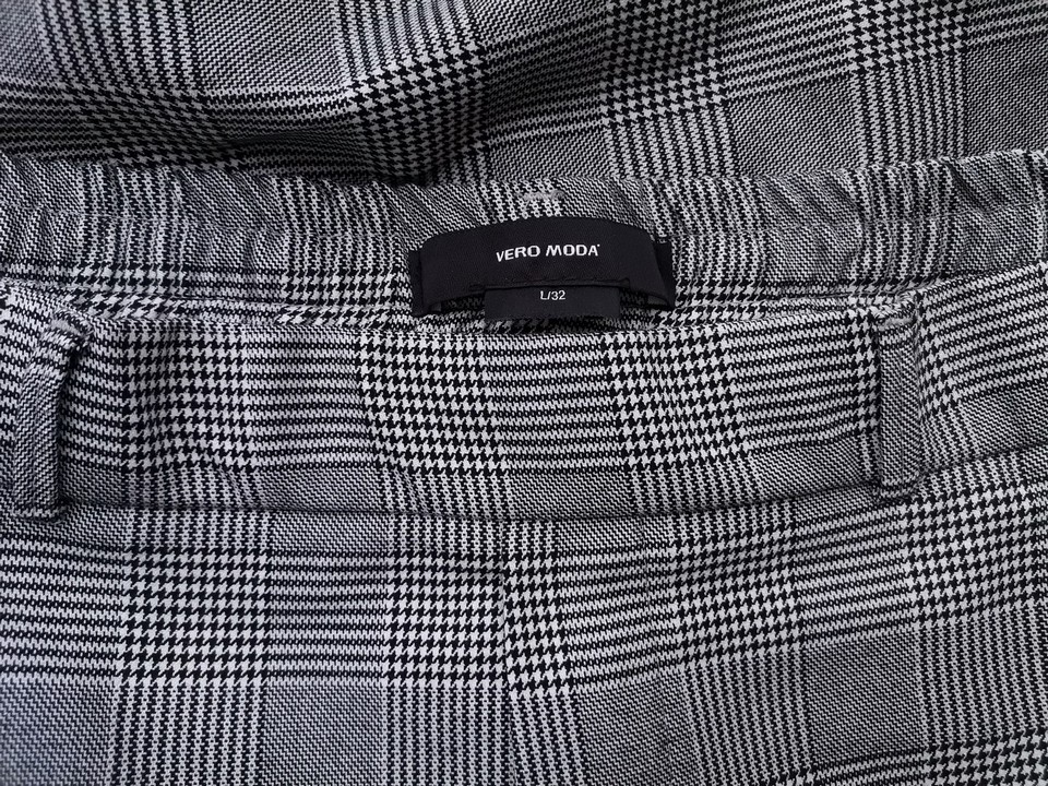 IMG_20210628_142607.jpg Vero moda Rozmiar L Kolor Szary Krata Spodnie Eleganckie