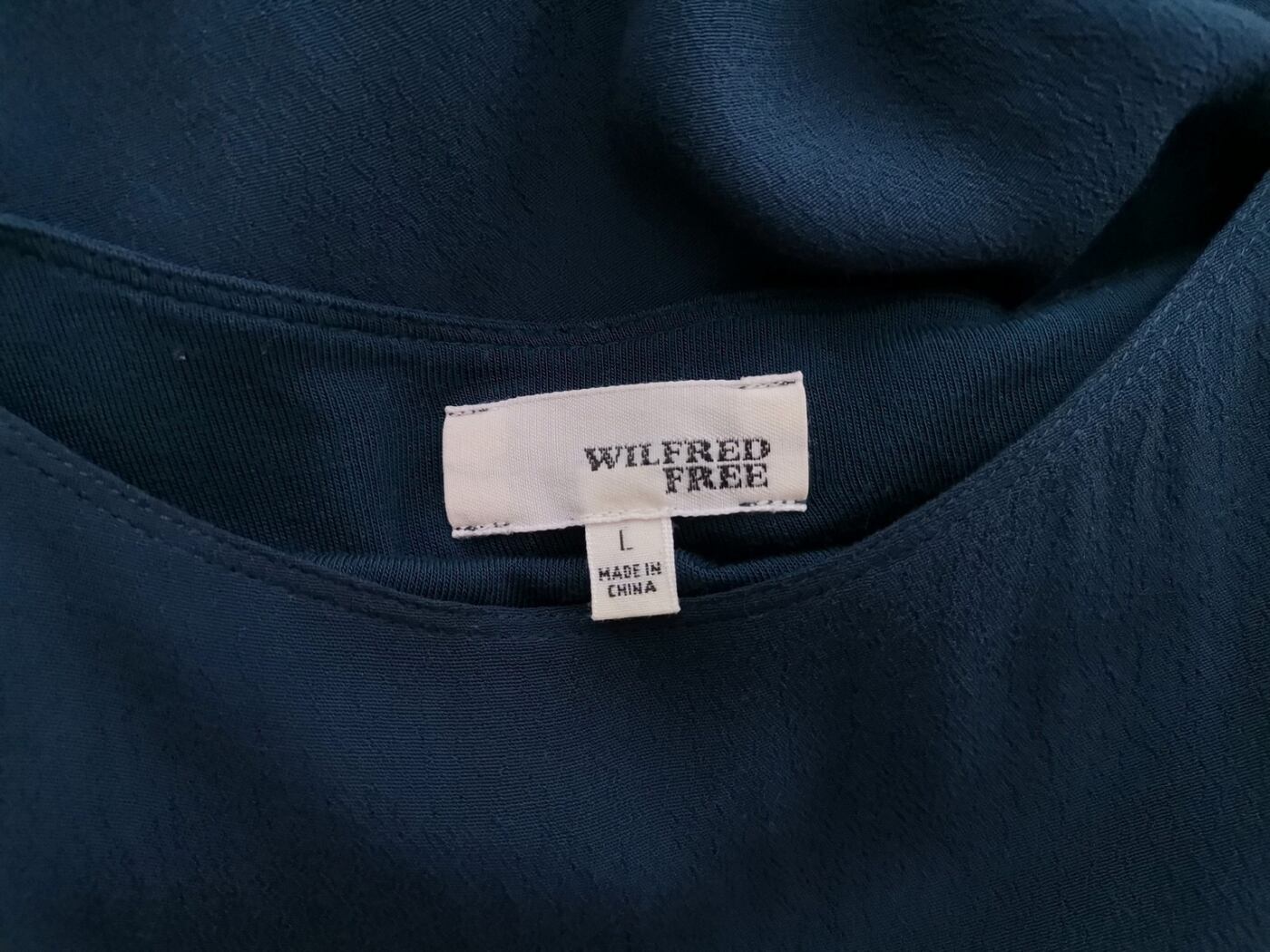 WILFRED FREE Rozmiar L Kolor Turkusowy Okrągły dekolt Bluzka Krótki rękaw Materiał Rayon 100%