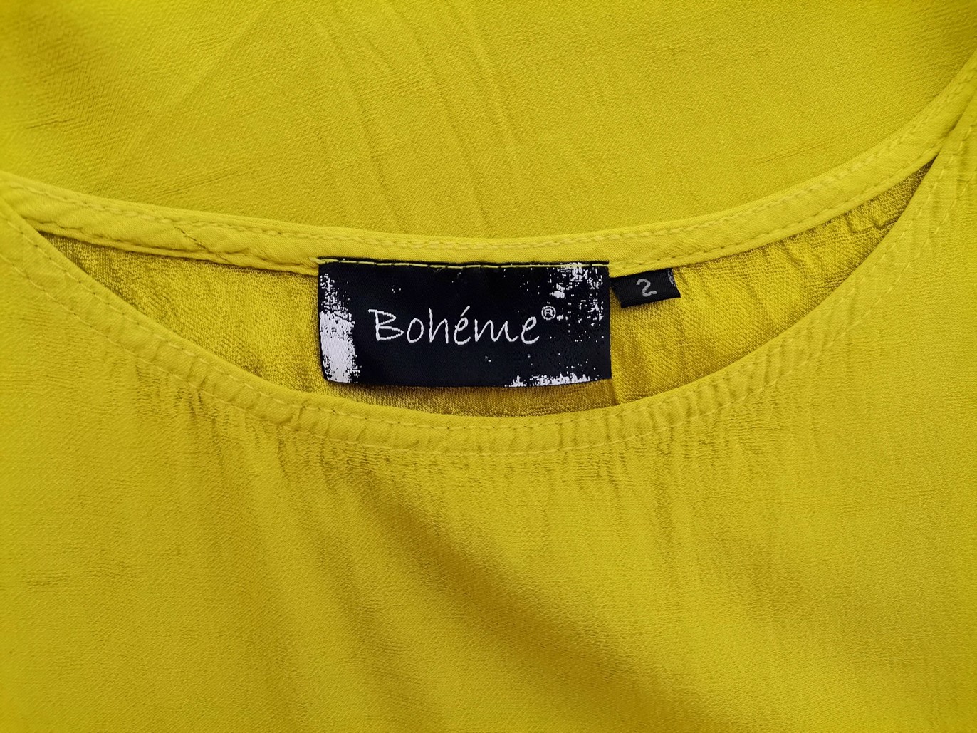 IMG_20210706_134054.jpg BOHEME Rozmiar 2 (38) Kolor Limonkowa Zieleń Okrągły dekolt Bluzka Bezrękawnik Materiał Wiskoza 100%