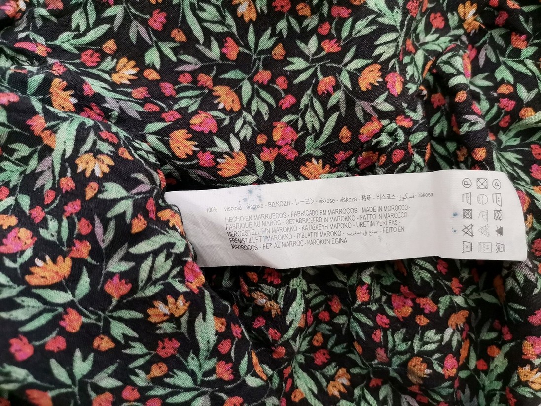 Zara Rozmiar M Kolor Czarny W serek Tunika Bluzka Krótki rękaw Materiał Wiskoza 100%