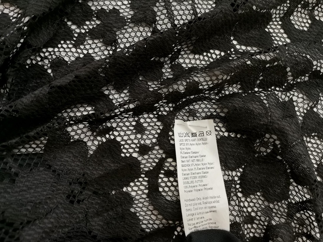 River island Rozmiar 10 (38) Kolor Czarny Okrągły dekolt Sukienka A-Line Krótki rękaw Do Kolan River island Rozmiar 10 (38) Kolor Czarny Okrągły dekolt Sukienka A-Line Krótki rękaw Do Kolan