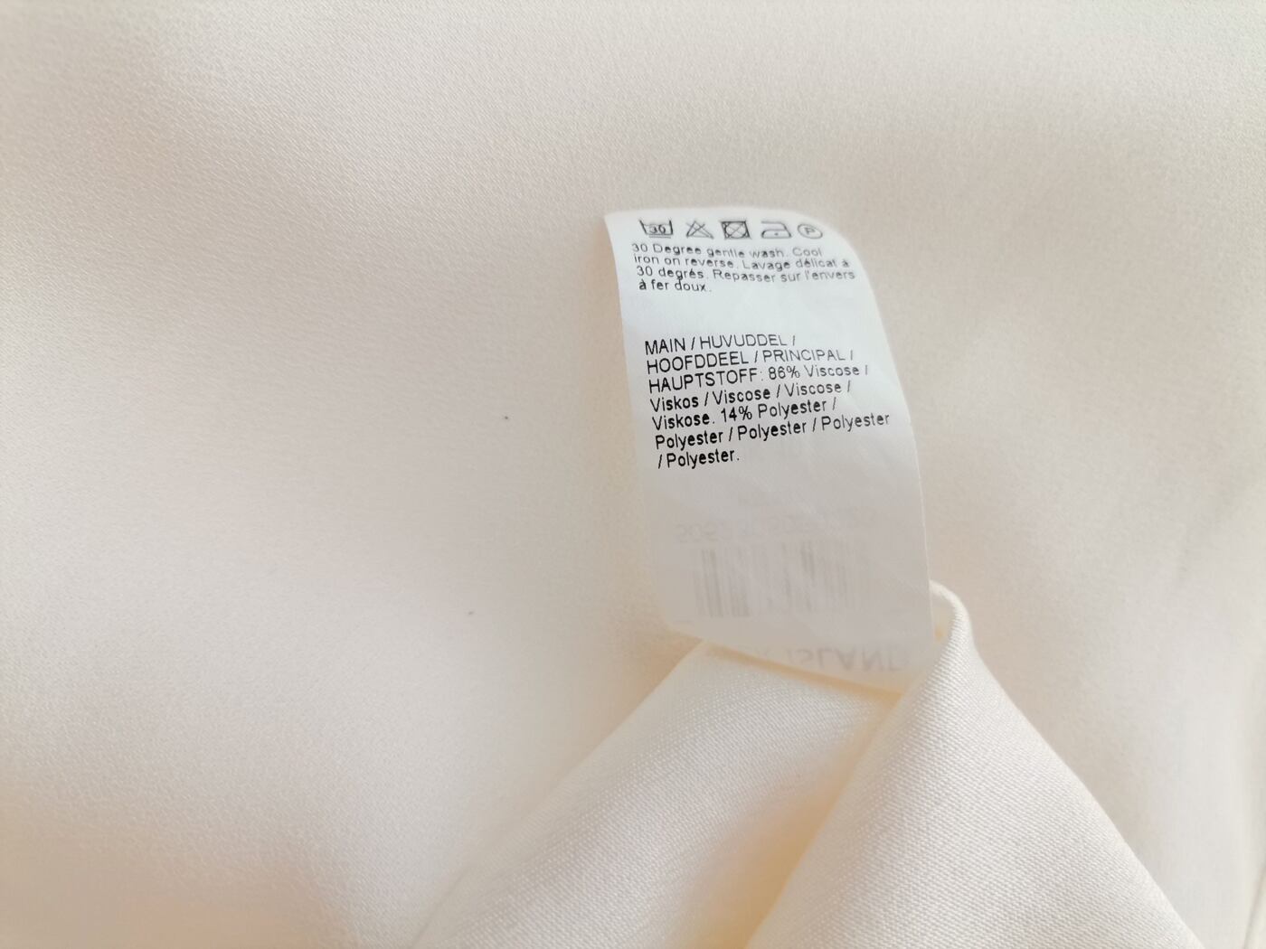 River island Rozmiar 10 (38) Kolor Kremowy Keyhole Crew Neck Bluzka Rękaw 3/4 Materiał Wiskoza