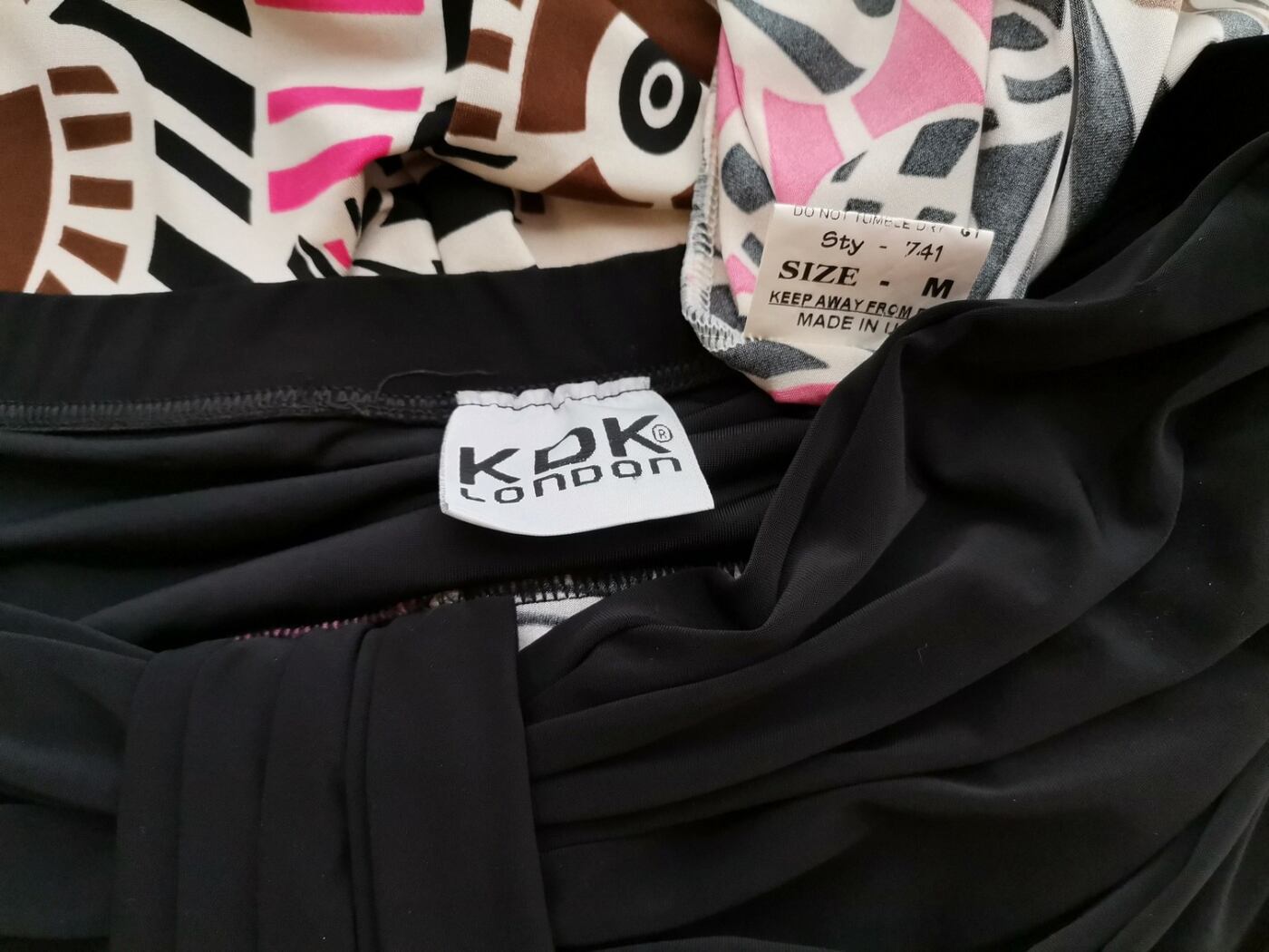 KDK London Rozmiar M Kolor Różowy Odkryte Ramiona Sukienka Maxi Bezrękawnik Długa KDK London Rozmiar M Kolor Różowy Odkryte Ramiona Sukienka Maxi Bezrękawnik Długa