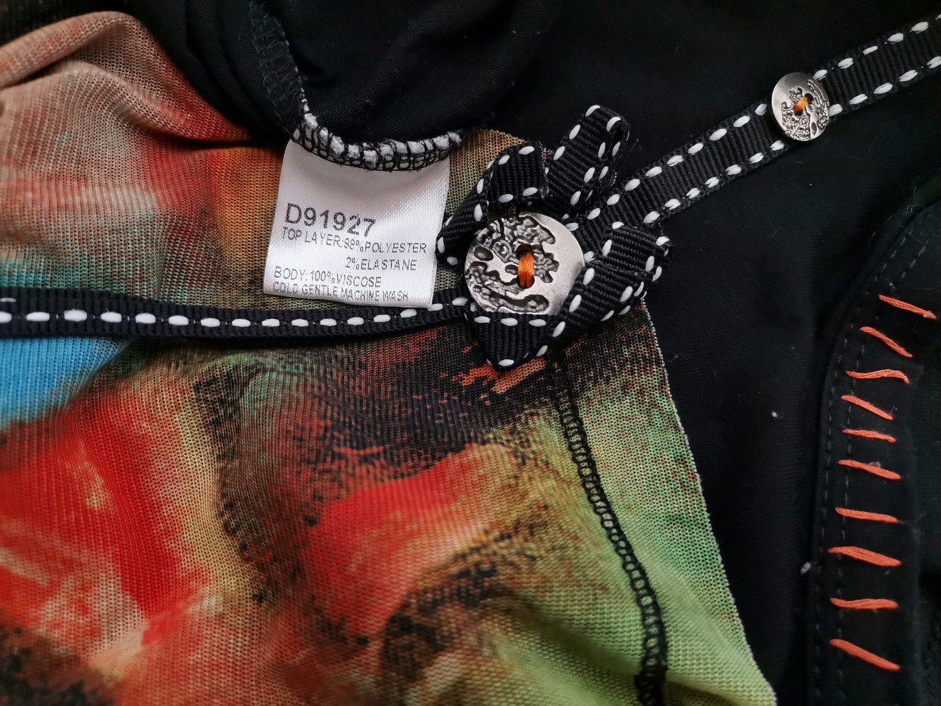 STELLA Rozmiar M Kolor Czarny Okrągły dekolt Sukienka Sweterkowa Długi rękaw Krótka STELLA Rozmiar M Kolor Czarny Okrągły dekolt Sukienka Sweterkowa Długi rękaw Krótka