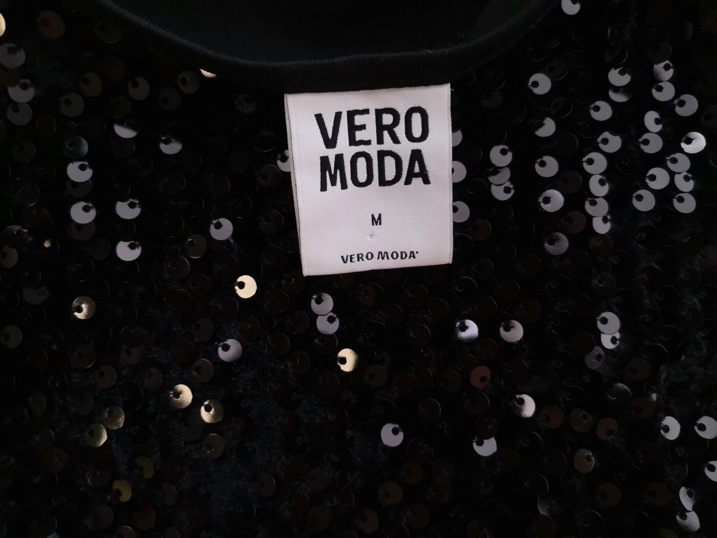 IMG_20210714_124151.jpg Vero moda Rozmiar M Kolor Czarny Crew Neck Bluzka Krótki rękaw
