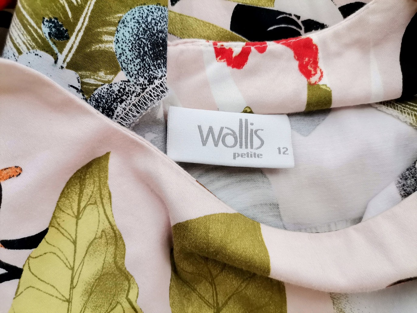Wallis Rozmiar 12 (40) Kolor Pudrowy Róż Okrągły dekolt Sukienka Prostokątna Bezrękawnik Do Kolan Materiał Bawełna