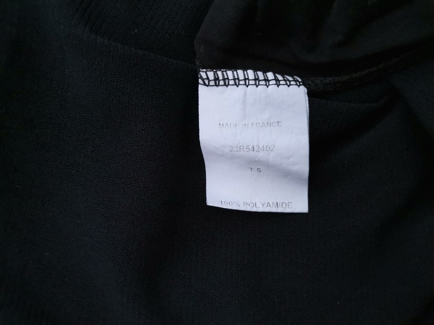 France Rozmiar 5 (38/40) Kolor Czarny Okrągły dekolt Sukienka Mini Długi rękaw Krótka France Rozmiar 5 (38/40) Kolor Czarny Okrągły dekolt Sukienka Mini Długi rękaw Krótka