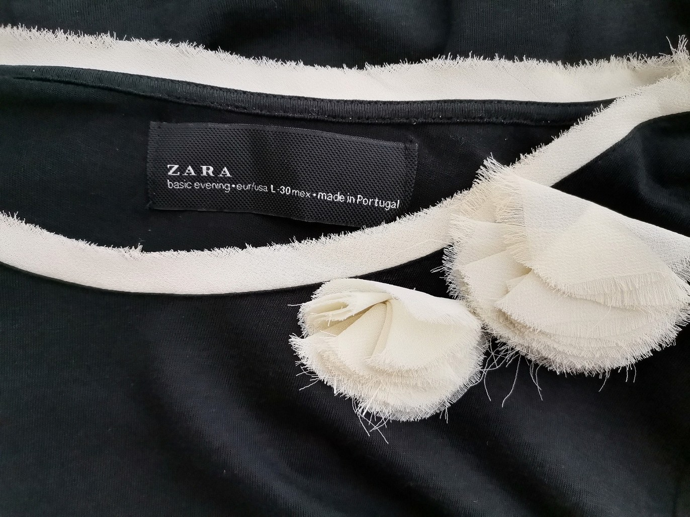 Zara Rozmiar L Kolor Granatowy Okrągły dekolt Bluzka Rękaw 3/4