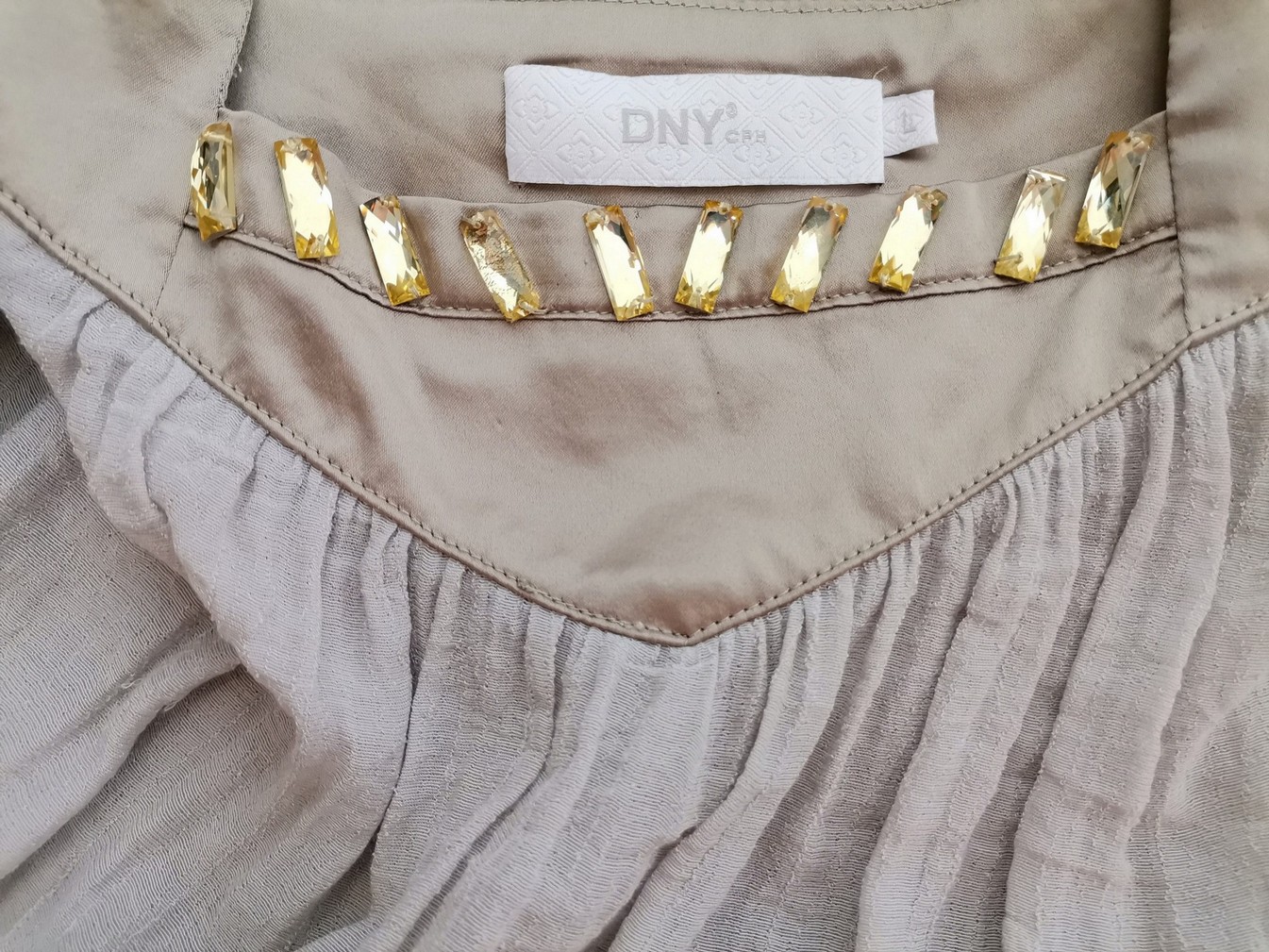 Dny Rozmiar L Kolor Szary Kwadratowy dekolt Tunika Bluzka Bezrękawnik Materiał Wiskoza Dny Rozmiar L Kolor Szary Kwadratowy dekolt Tunika Bluzka Bezrękawnik Materiał Wiskoza