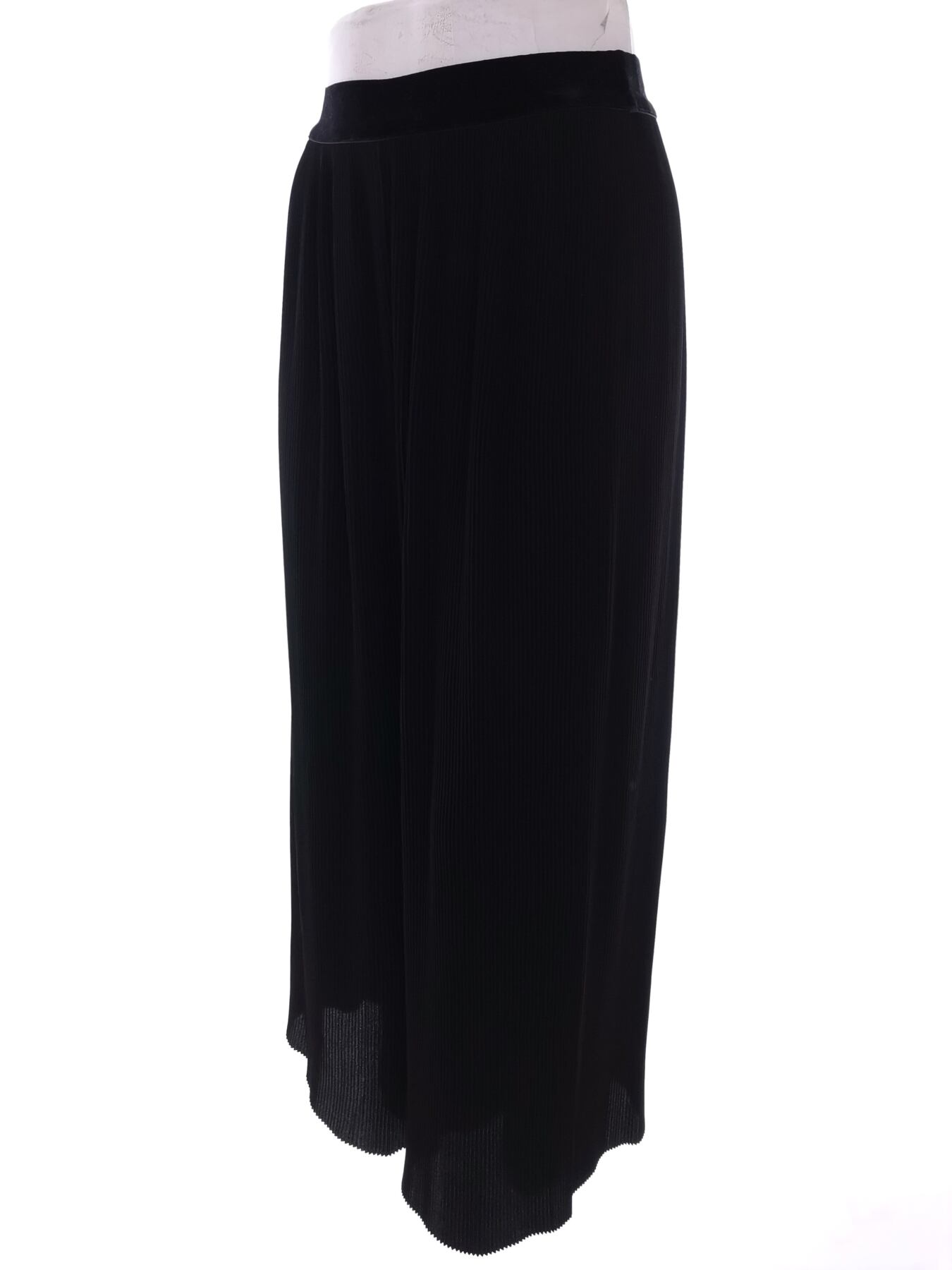 IMG_20210729_135404.jpg ZARA BASIC Rozmiar XS Kolor Czarny Spodnie Eleganckie