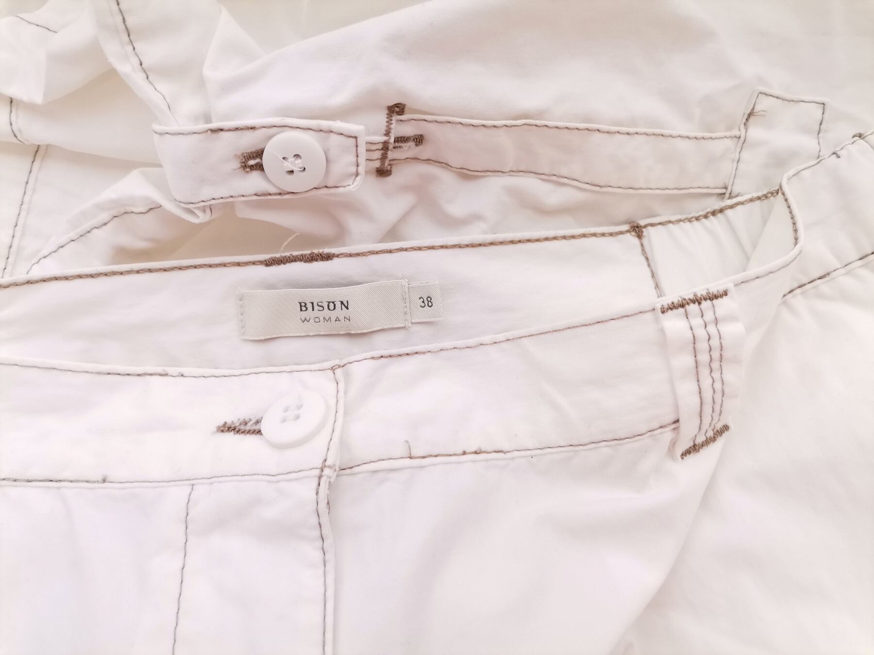 Bison Woman Rozmiar 38 Kolor Biały Spodnie Casual