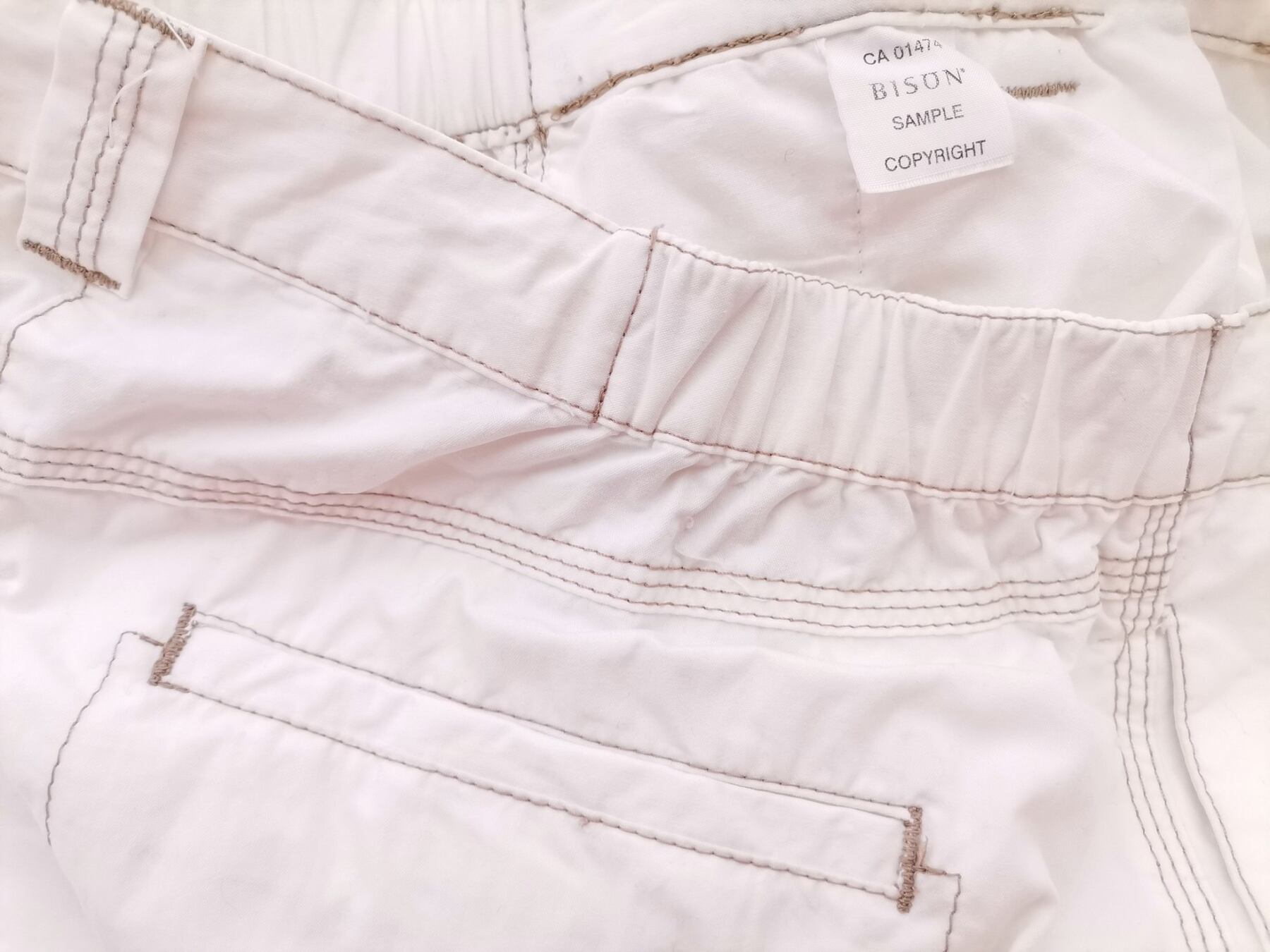 Bison Woman Rozmiar 38 Kolor Biały Spodnie Casual