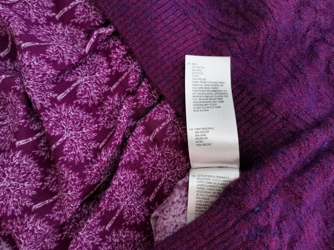 White stuff Rozmiar 10 (38) Kolor Fioletowy Okrągły dekolt Sukienka Sweterkowa Długi rękaw Midi Materiał Wiskoza White stuff Rozmiar 10 (38) Kolor Fioletowy Okrągły dekolt Sukienka Sweterkowa Długi rękaw Midi Materiał Wiskoza