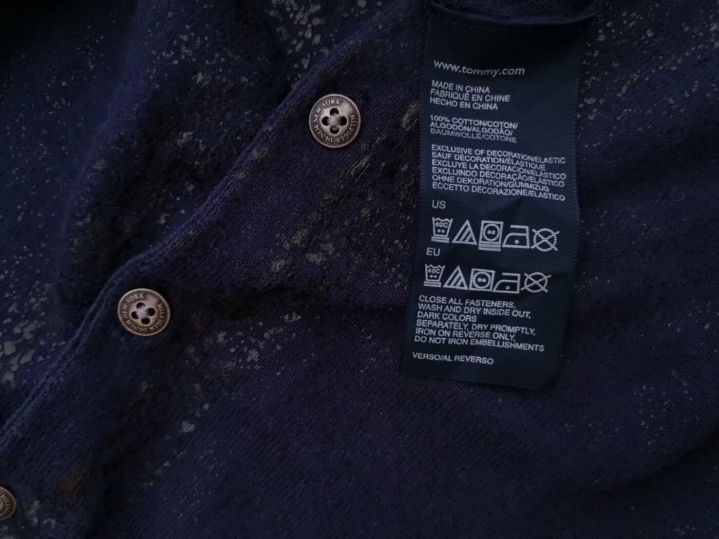 IMG_20210730_122027.jpg Hilfiger denim Rozmiar XL Kolor Granatowy Okrągły dekolt Bluzka Popover Guziki Krótki rękaw Materiał Bawełna 100%