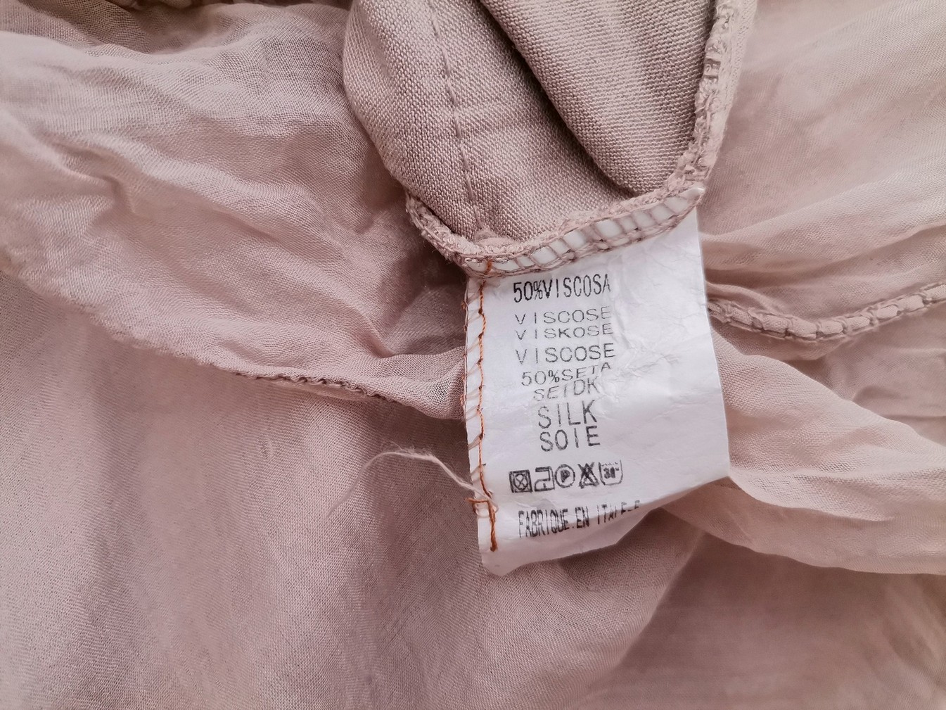 H Trend Rozmiar S/M Kolor Beżowy Okrągły dekolt Sukienka Mini Bezrękawnik Krótka Materiał Jedwab H Trend Rozmiar S/M Kolor Beżowy Okrągły dekolt Sukienka Mini Bezrękawnik Krótka Materiał Jedwab