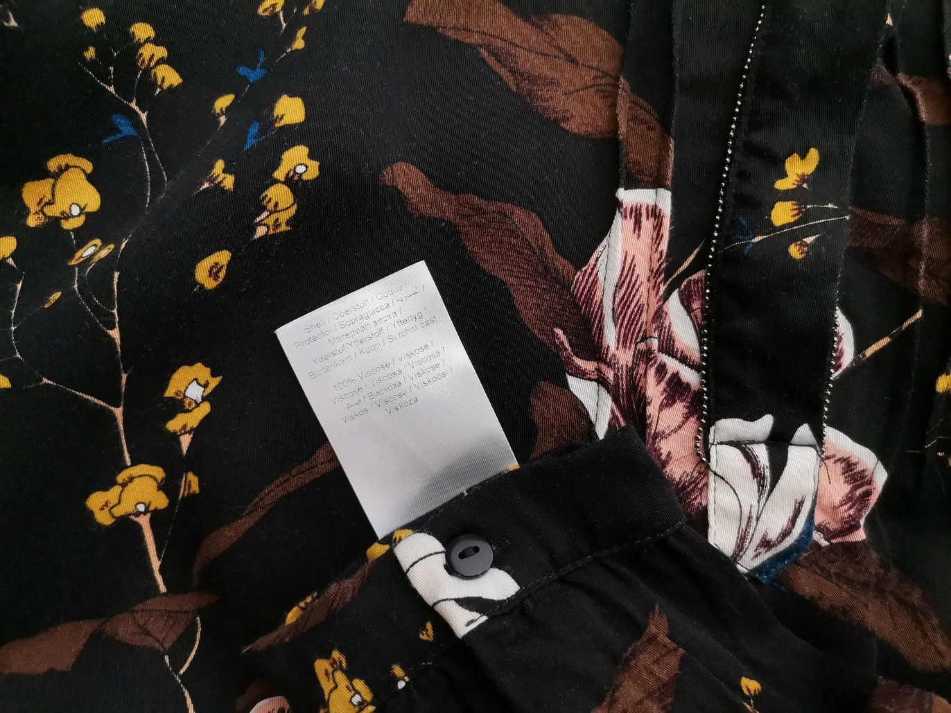 Fransa Rozmiar S Kolor Czarny Split Crew Neck Tunika Bluzka Długi rękaw Materiał Wiskoza 100%