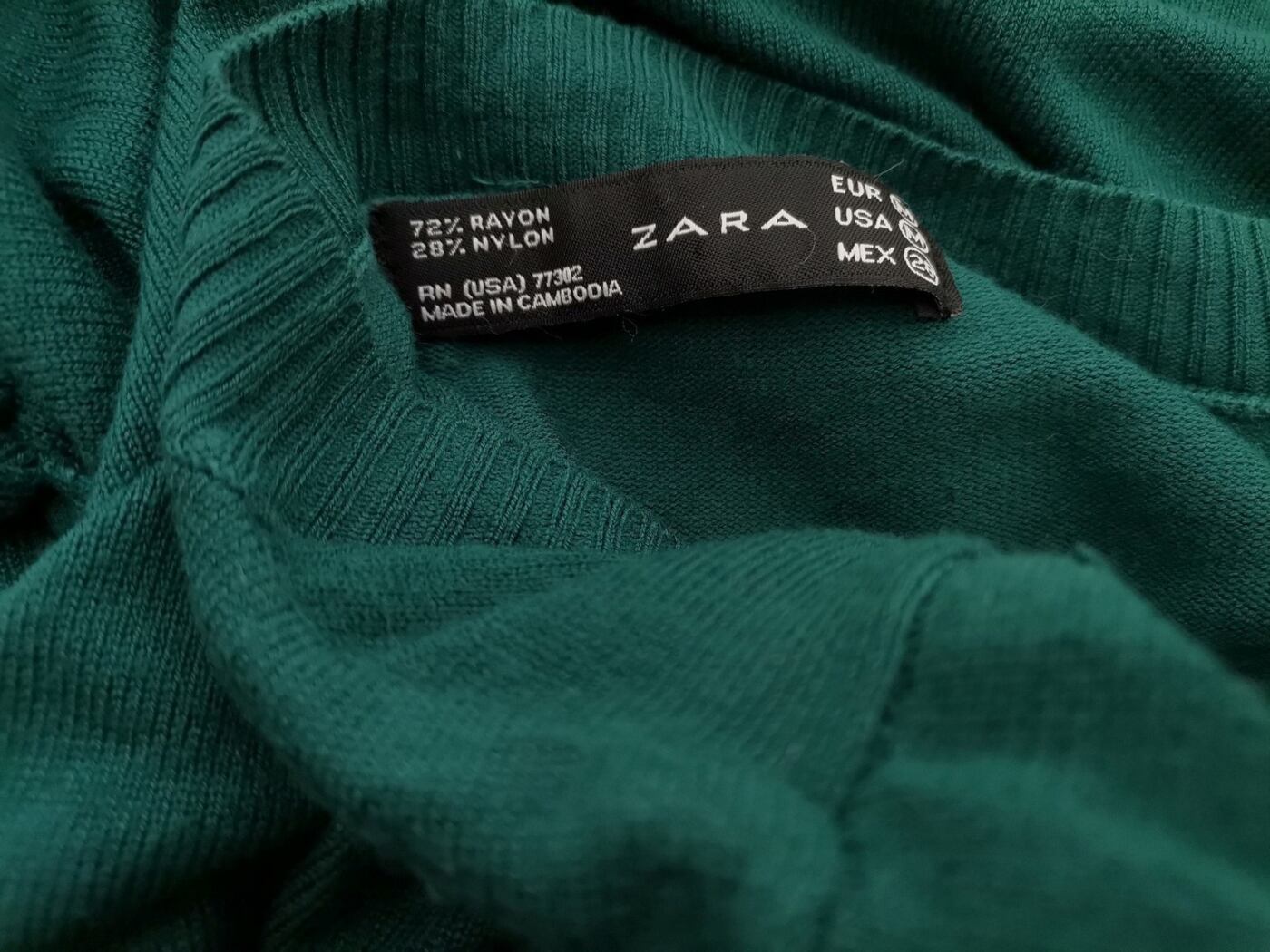 IMG_20210806_124213.jpg Zara Rozmiar M Kolor Szmaragdowy W serek Sweter Długi rękaw Materiał Rayon