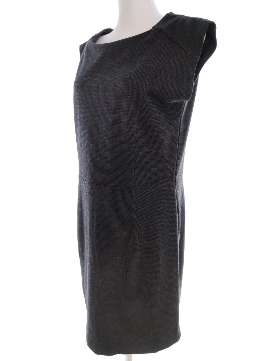Esprit Rozmiar XL Kolor Szary Okrągły dekolt Sukienka Prostokątna Krótki rękaw Midi Esprit Rozmiar XL Kolor Szary Okrągły dekolt Sukienka Prostokątna Krótki rękaw Midi