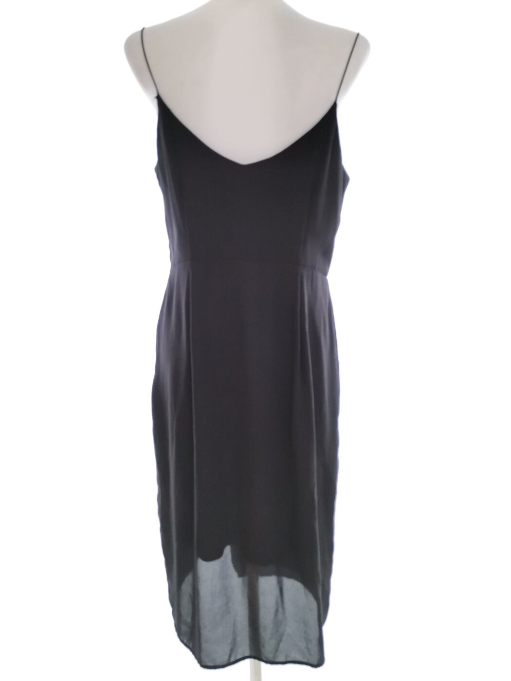 Lindex Rozmiar 42 Kolor Czarny Odkryte Ramiona Sukienka Slip Bezrękawnik Midi Lindex Rozmiar 42 Kolor Czarny Odkryte Ramiona Sukienka Slip Bezrękawnik Midi