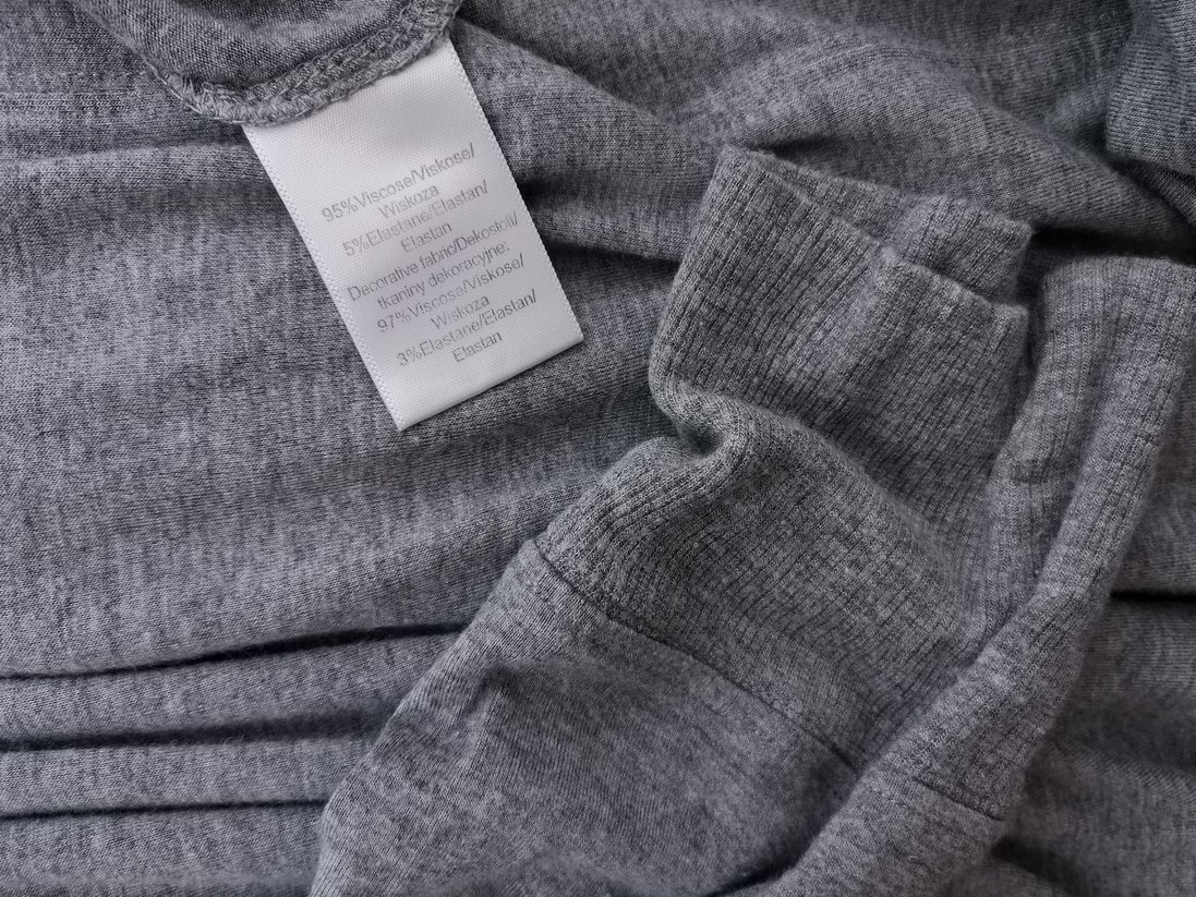 Rozmiar XL Kolor Szary W serek Sukienka Prostokątna Długi rękaw Do Kolan Materiał Wiskoza