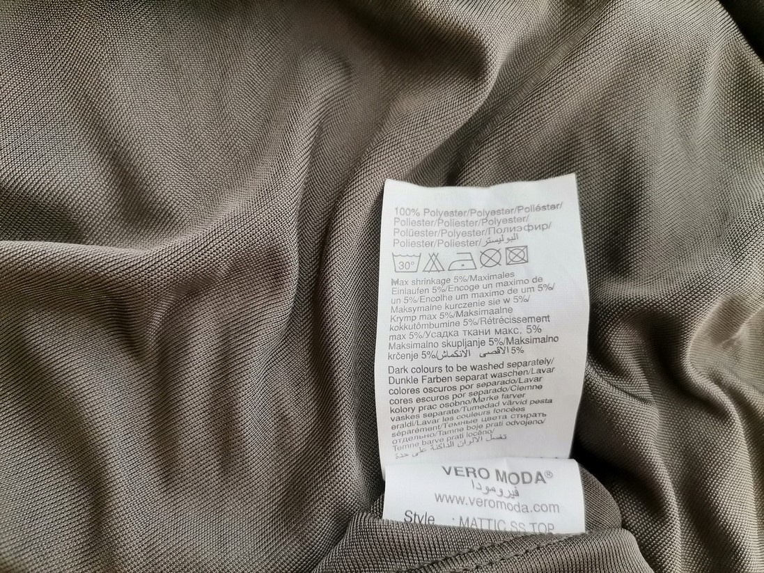 Vero moda Rozmiar M Kolor Szary W serek Sukienka A-Line Krótki rękaw Do Kolan Vero moda Rozmiar M Kolor Szary W serek Sukienka A-Line Krótki rękaw Do Kolan