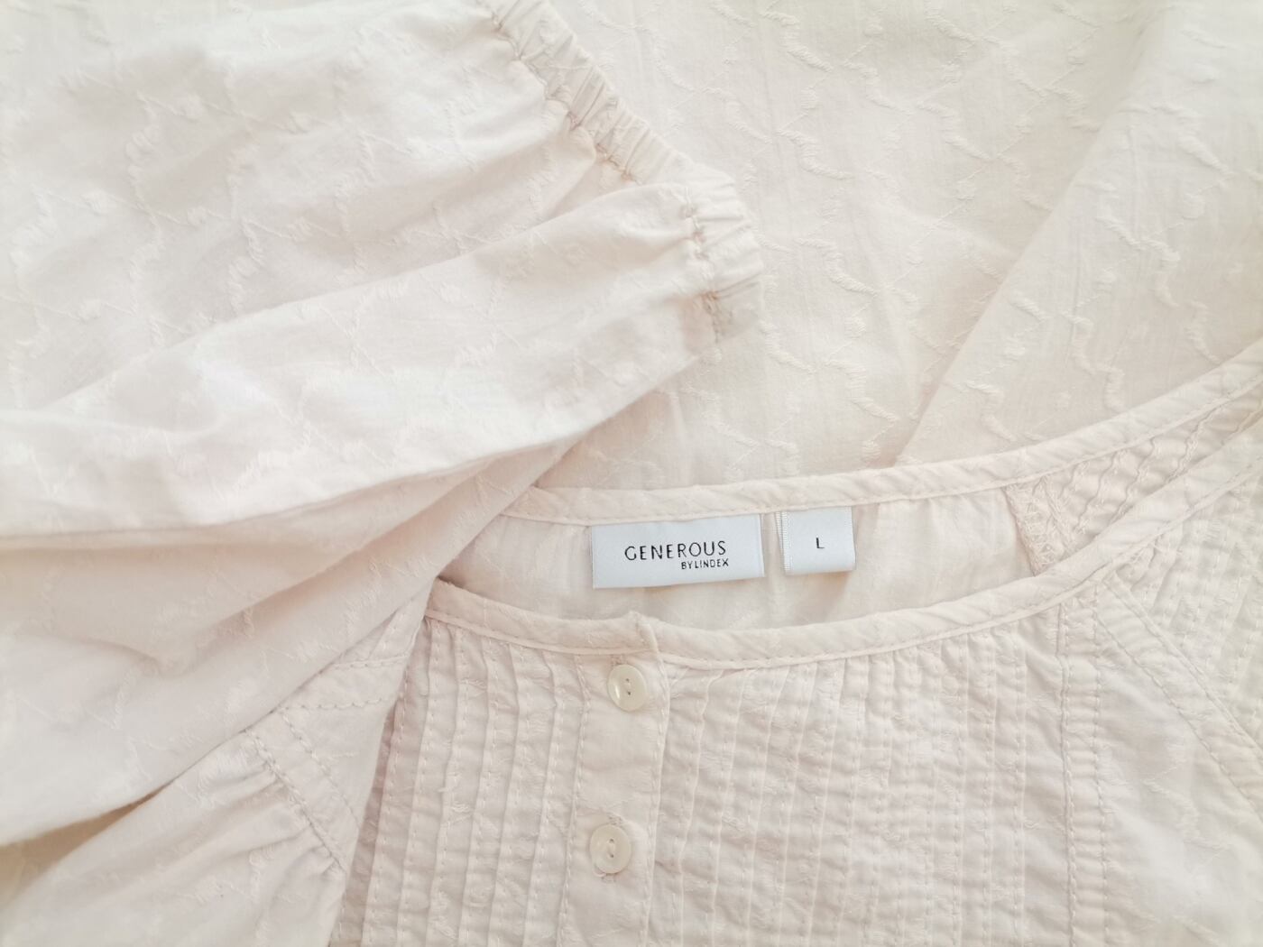 Generous by lindex Rozmiar L Kolor Kremowy Okrągły dekolt Tunika Popover Bluzka Rękaw 3/4 Materiał Bawełna 100% Generous by lindex Rozmiar L Kolor Kremowy Okrągły dekolt Tunika Popover Bluzka Rękaw 3/4 Materiał Bawełna 100%