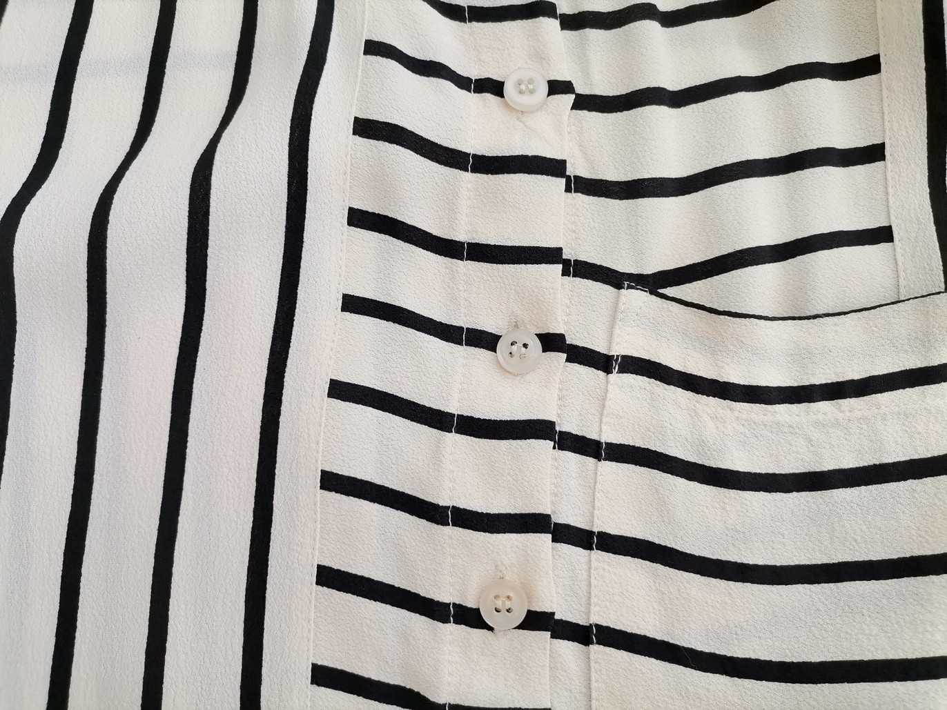 Topshop Rozmiar 34 Kolor Kremowy Pasy Kołnierz Tunika Zapinana Bluzka Bezrękawnik Topshop Rozmiar 34 Kolor Kremowy Pasy Kołnierz Tunika Zapinana Bluzka Bezrękawnik