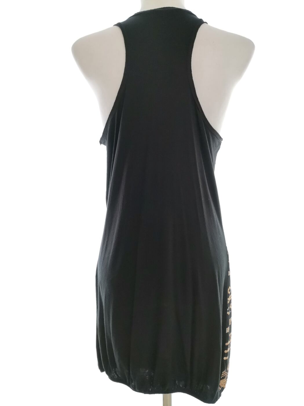 River island Rozmiar 10 (36) Kolor Czarny Okrągły dekolt Sukienka Prostokątna Bezrękawnik Do Kolan Materiał Wiskoza 100% River island Rozmiar 10 (36) Kolor Czarny Okrągły dekolt Sukienka Prostokątna Bezrękawnik Do Kolan Materiał Wiskoza 100%