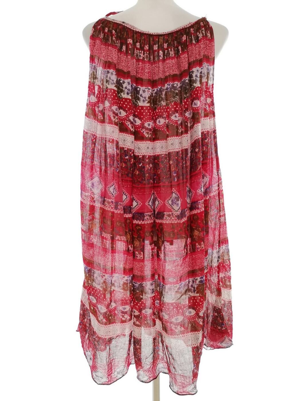 Vintage Rozmiar 46/48 Kolor Czerwony Okrągły dekolt Sukienka A-Line Bezrękawnik Do Kolan Vintage Rozmiar 46/48 Kolor Czerwony Okrągły dekolt Sukienka A-Line Bezrękawnik Do Kolan