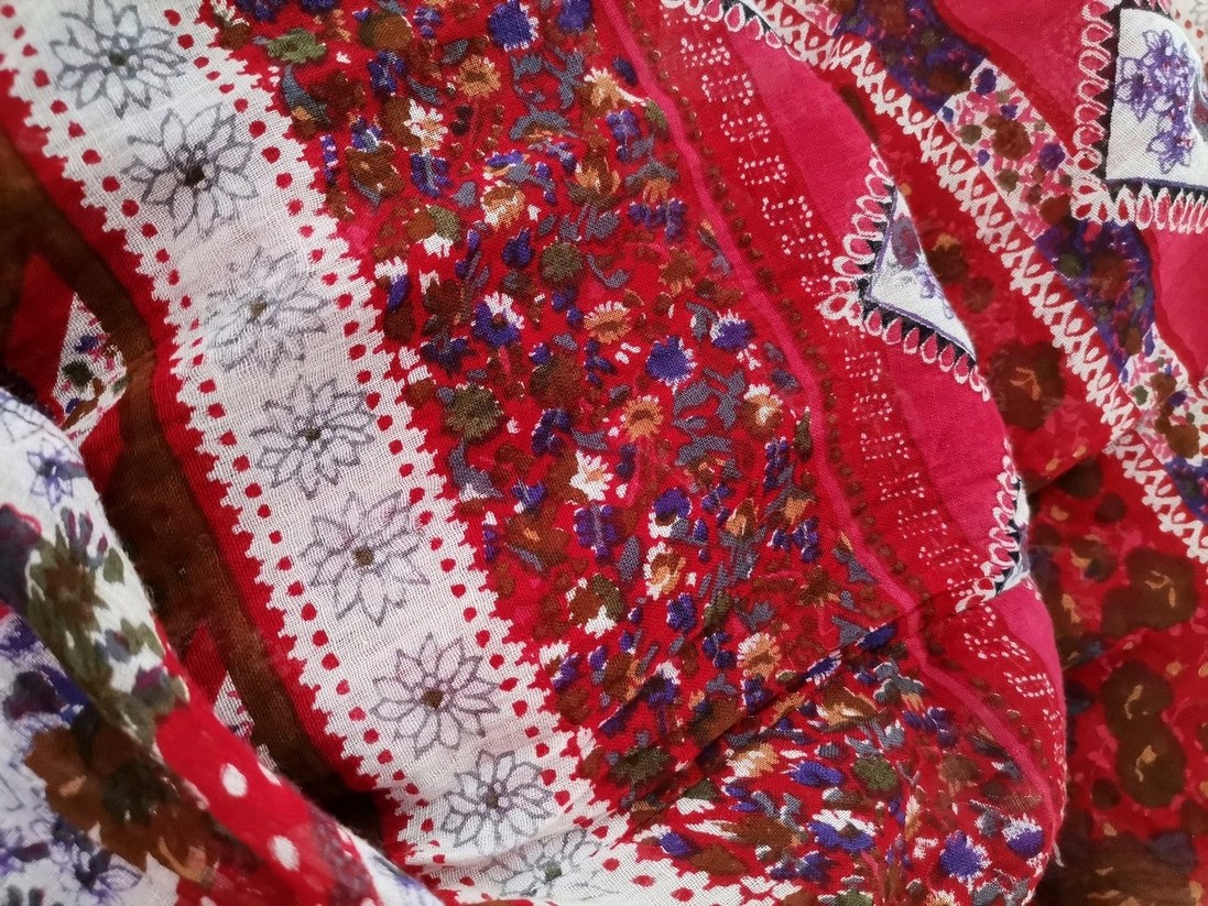 Vintage Rozmiar 46/48 Kolor Czerwony Okrągły dekolt Sukienka A-Line Bezrękawnik Do Kolan Vintage Rozmiar 46/48 Kolor Czerwony Okrągły dekolt Sukienka A-Line Bezrękawnik Do Kolan