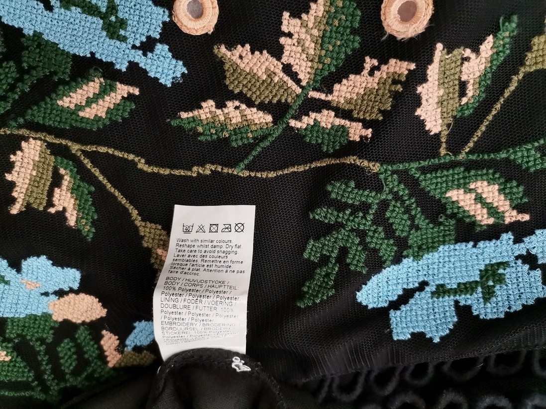 River island Rozmiar 8 (34) Kolor Czarny Okrągły dekolt Bluzka Krótki rękaw