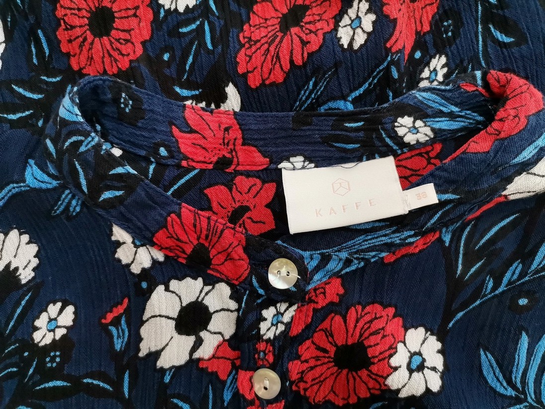 IMG_20210906_132145.jpg Kaffe Rozmiar 36 Kolor Niebieski Crew Neck Bluzka Zapinana Długi rękaw Materiał Wiskoza 100%