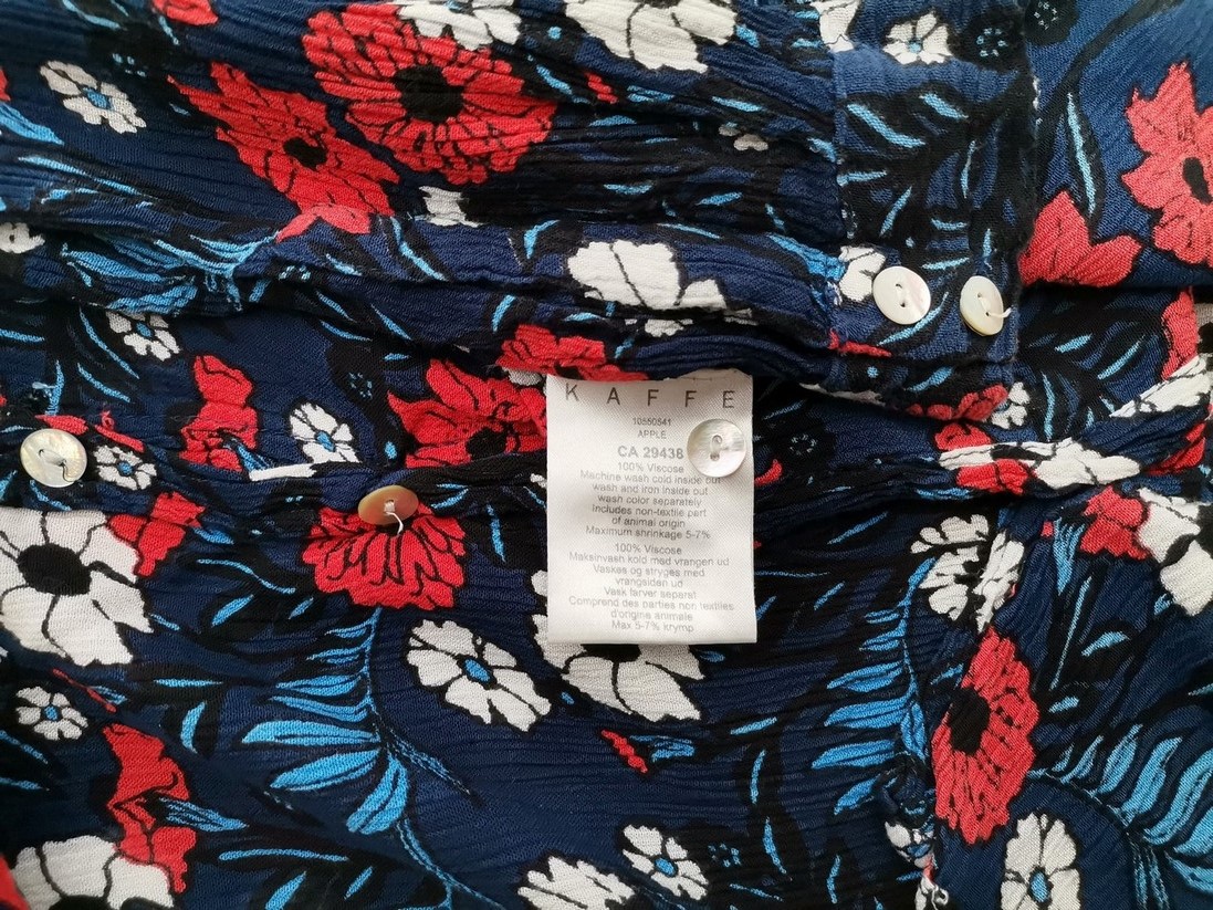 IMG_20210906_132208.jpg Kaffe Rozmiar 36 Kolor Niebieski Crew Neck Bluzka Zapinana Długi rękaw Materiał Wiskoza 100%