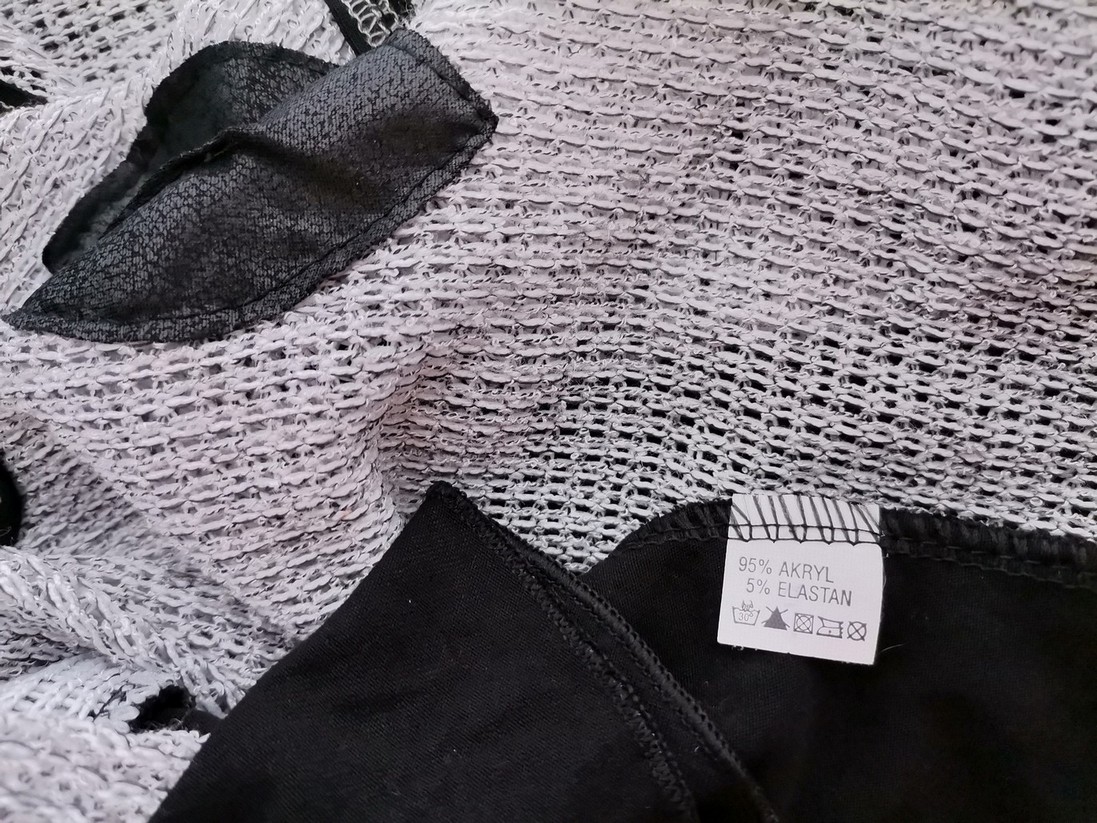 Vintage Rozmiar 38/40 Kolor Czarny Roślinny Liście Okrągły dekolt Tunika Bluzka Długi rękaw Materiał Akryl Vintage Rozmiar 38/40 Kolor Czarny Roślinny Liście Okrągły dekolt Tunika Bluzka Długi rękaw Materiał Akryl