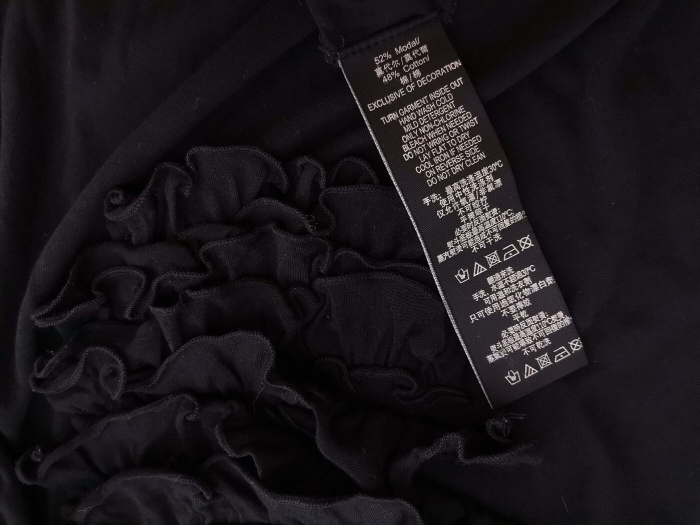 IMG_20210908_131632.jpg Polo Ralph Lauren Rozmiar M Kolor Czarny Okrągły dekolt Bluzka Długi rękaw Materiał Modal