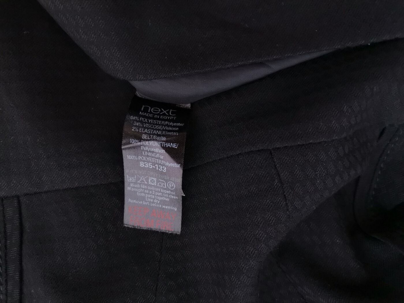 Next Rozmiar 12 (40) Kolor Czarny Kwadratowy dekolt Sukienka Ołówkowa Krótki rękaw Midi Next Rozmiar 12 (40) Kolor Czarny Kwadratowy dekolt Sukienka Ołówkowa Krótki rękaw Midi