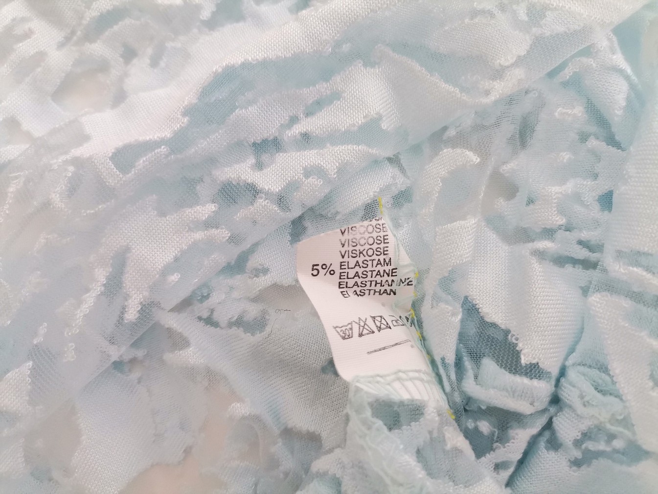 Italy Rozmiar 46/48 Kolor Niebieski Okrągły dekolt Tunika Bluzka Bezrękawnik Materiał Wiskoza Italy Rozmiar 46/48 Kolor Niebieski Okrągły dekolt Tunika Bluzka Bezrękawnik Materiał Wiskoza