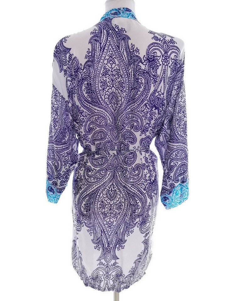 In Bloom By Jonquil Rozmiar S Kolor Fioletowy W serek Sukienka Zawijana Rękaw 3/4 Do Kolan Materiał Rayon 100% In Bloom By Jonquil Rozmiar S Kolor Fioletowy W serek Sukienka Zawijana Rękaw 3/4 Do Kolan Materiał Rayon 100%
