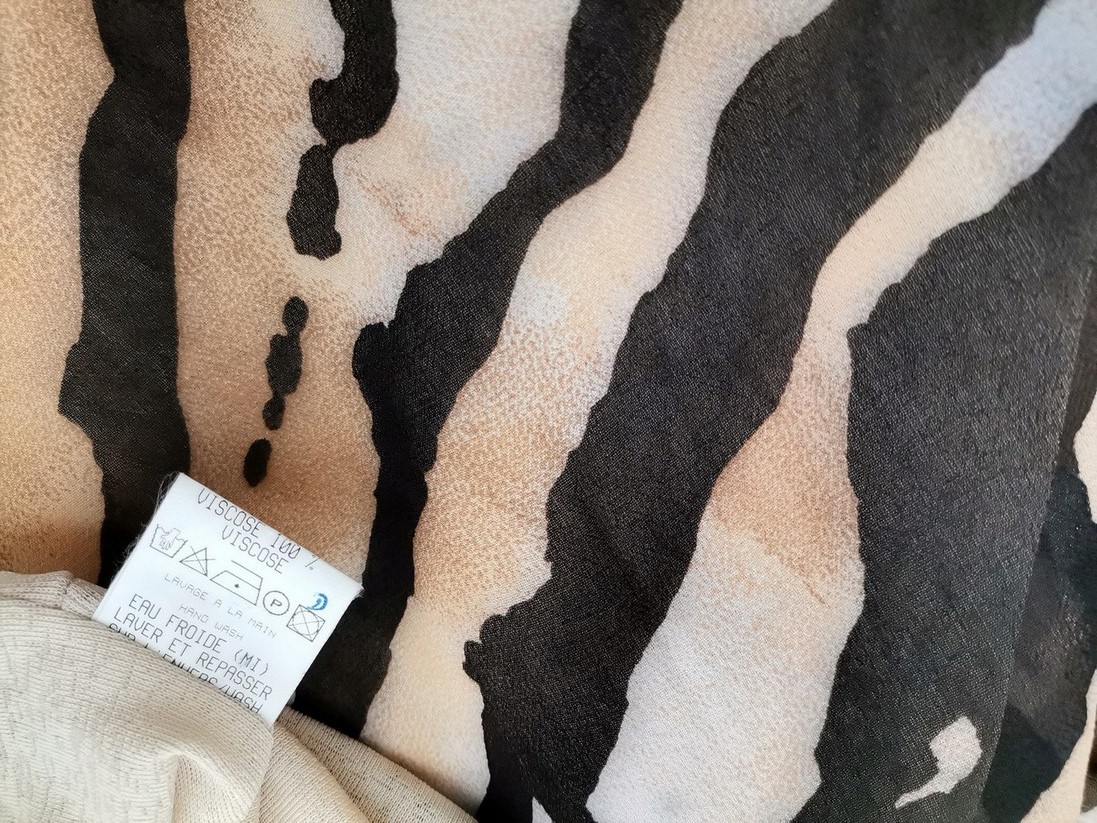 Tricot Rozmiar L Kolor Brązowy Odkryte Ramiona Sukienka Slip Bezrękawnik Materiał Wiskoza 100% Tricot Rozmiar L Kolor Brązowy Odkryte Ramiona Sukienka Slip Bezrękawnik Materiał Wiskoza 100%