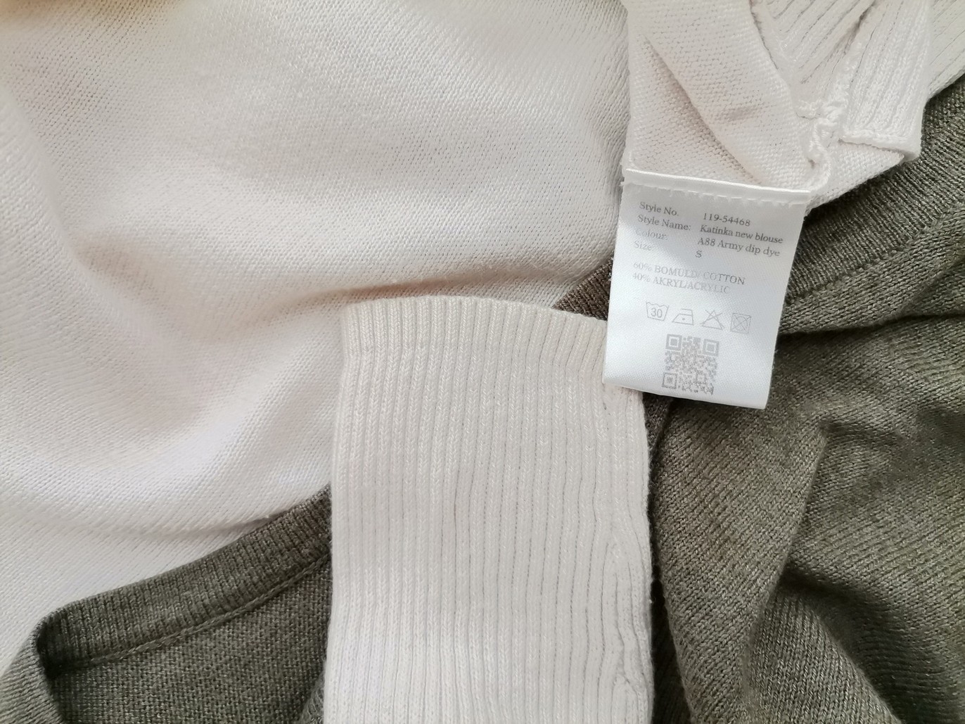 Isay Rozmiar S Kolor Szary Okrągły dekolt Tunika Bluzka Długi rękaw Materiał Bawełna Isay Rozmiar S Kolor Szary Okrągły dekolt Tunika Bluzka Długi rękaw Materiał Bawełna