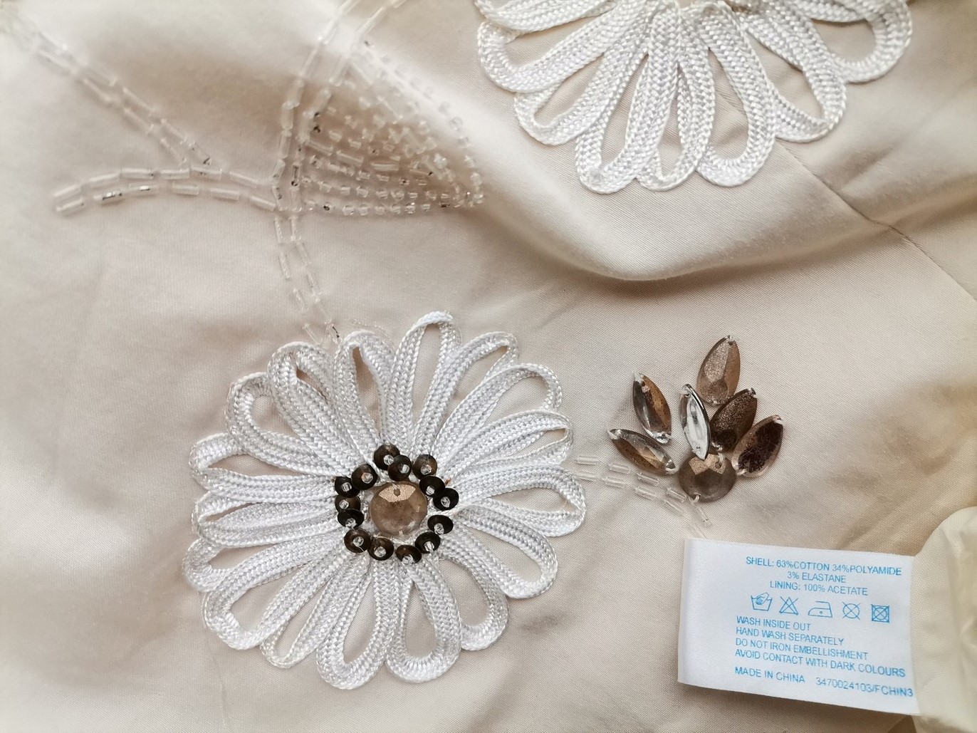 Oasis Rozmiar 38/40 Kolor Kremowy Odkryte Ramiona Sukienka Letnia Bezrękawnik Midi Materiał Bawełna Oasis Rozmiar 38/40 Kolor Kremowy Odkryte Ramiona Sukienka Letnia Bezrękawnik Midi Materiał Bawełna